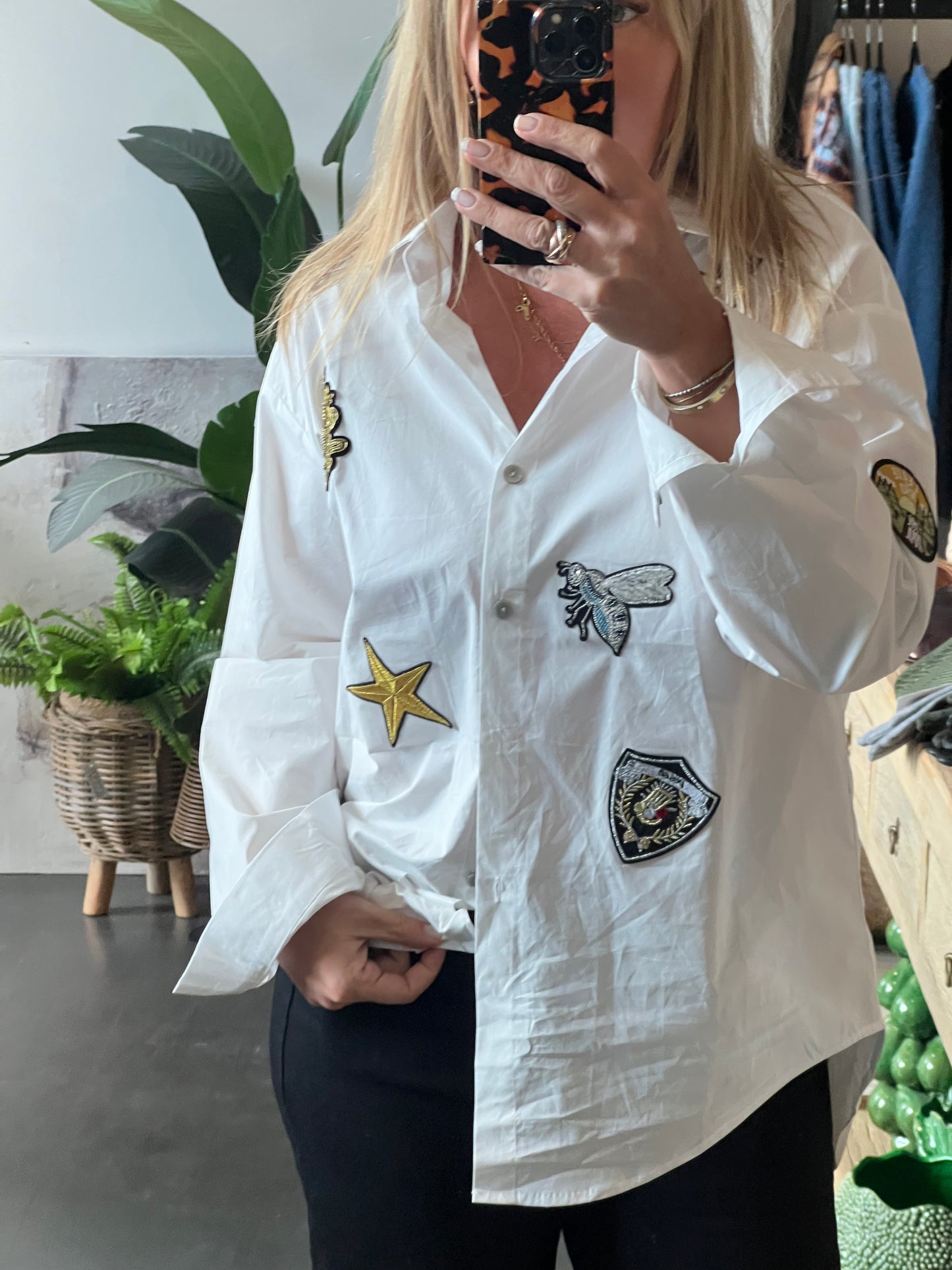 Queen Bee Appliqué Cotton Shirt