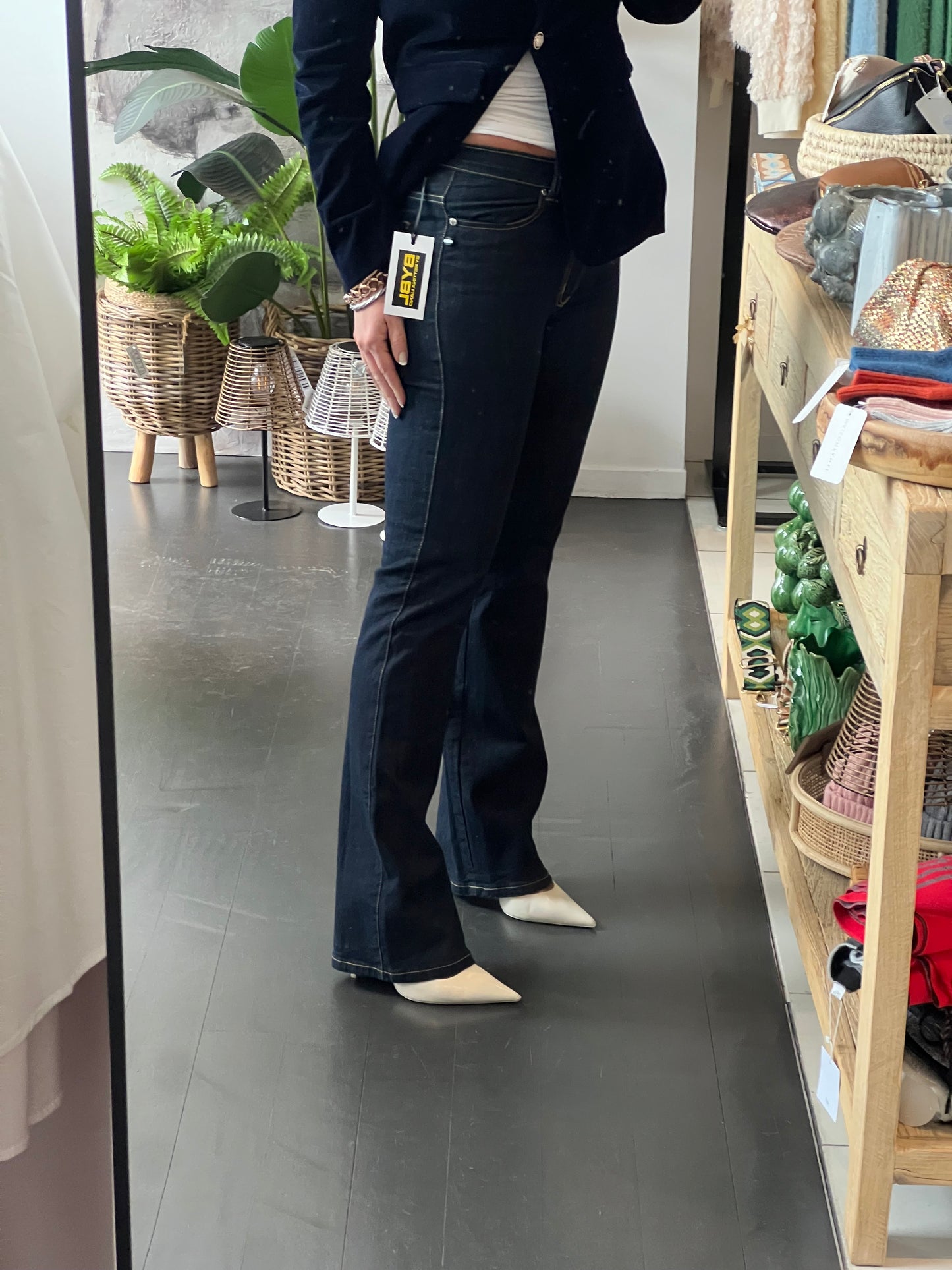 BETTINA LIANO mid rise TBL Jeans - BYBL