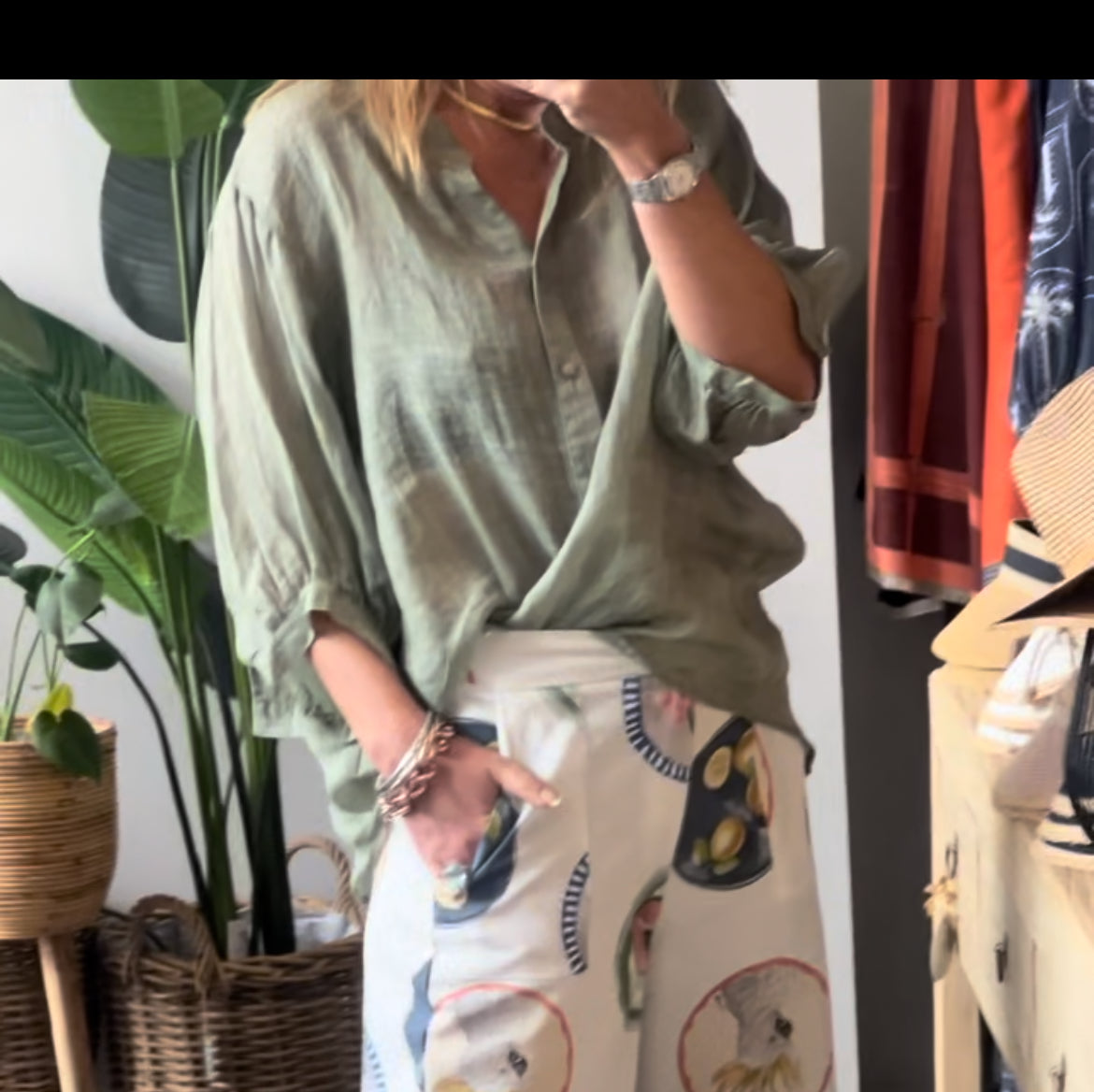 Fine Linen Travel Shirt Top- khaki