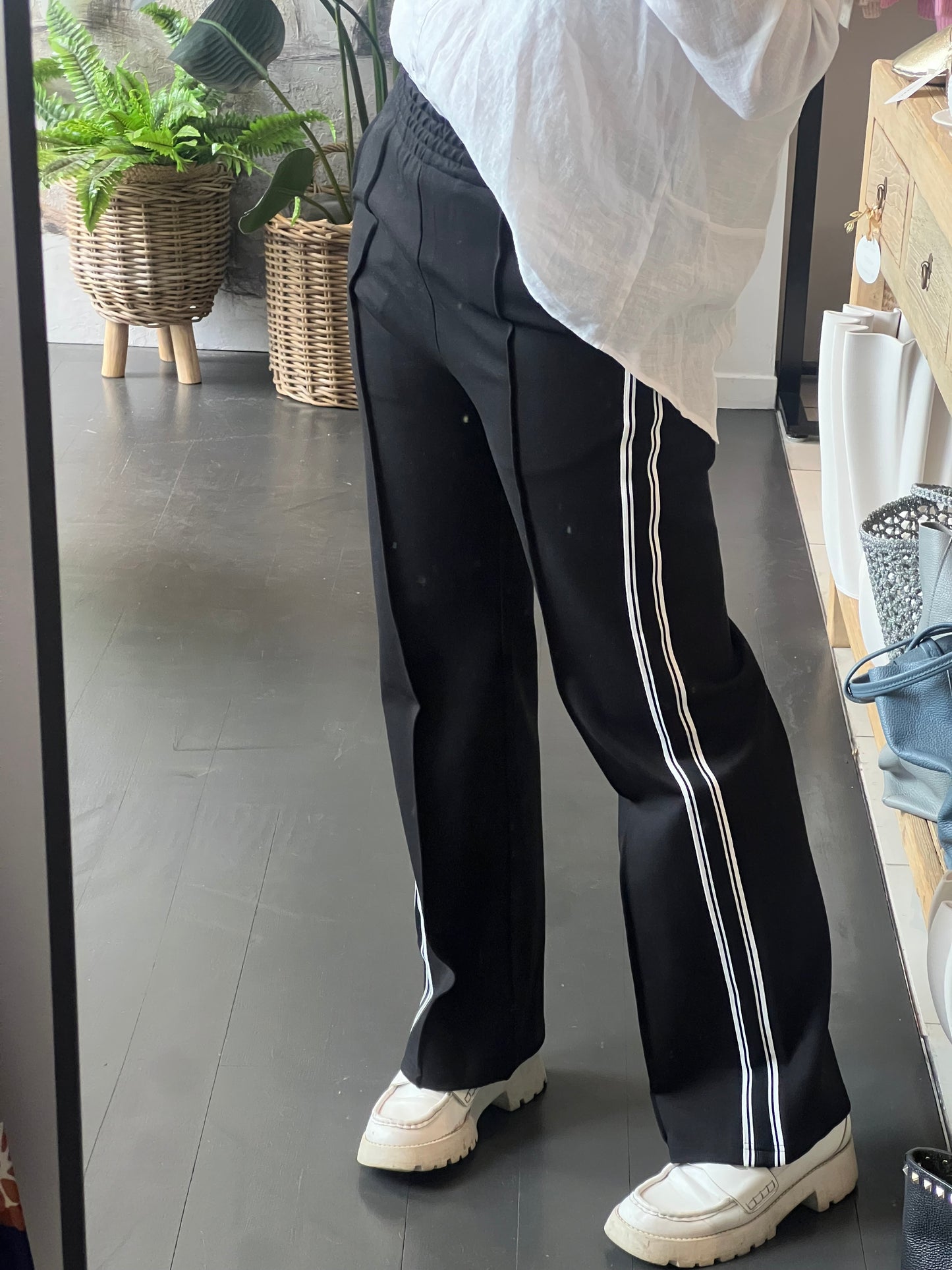 Pinstripe Ponti Pintuck Pants-stripe