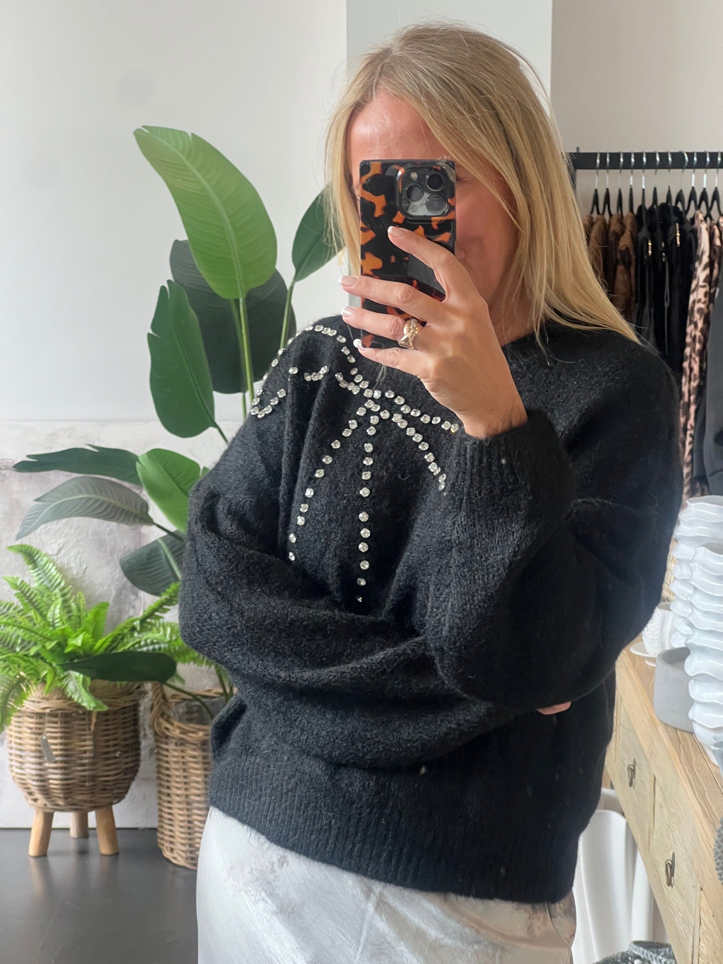 bling Bow Relaxed Knit Jumper- black