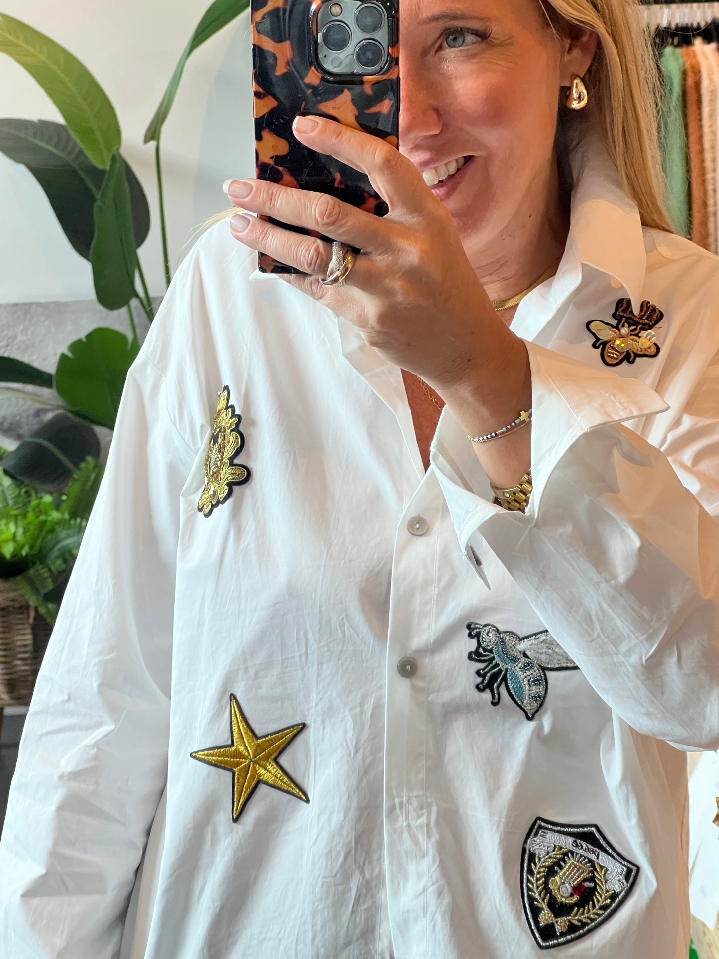 Queen Bee Appliqué Cotton Shirt