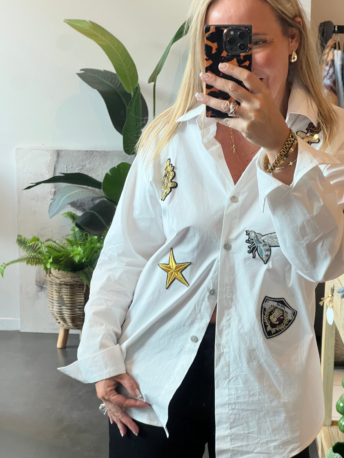 Queen Bee Appliqué Cotton Shirt