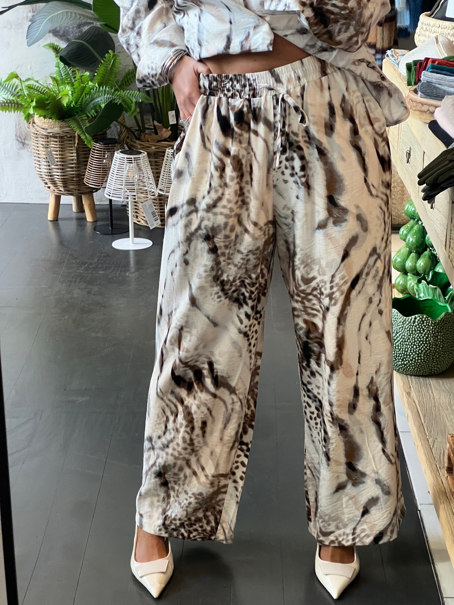 Snow Fox Top & Pants Set
