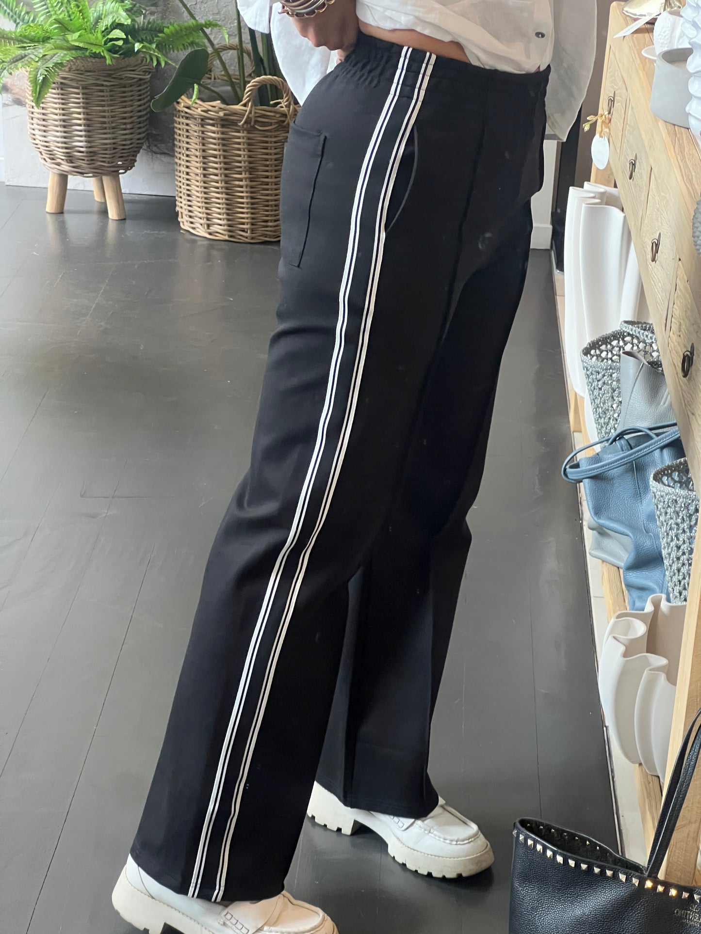 Pinstripe Ponti Pintuck Pants-stripe