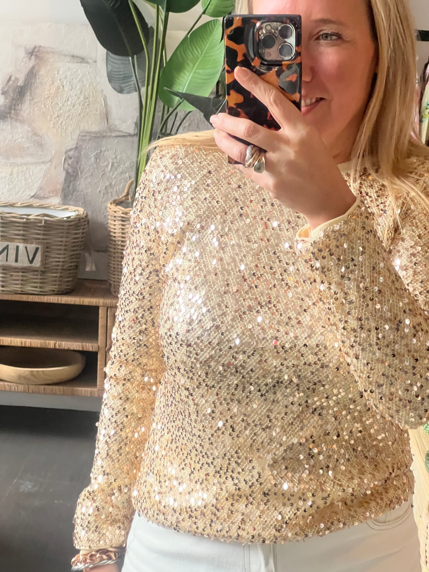Twinkle Top - gold sequin