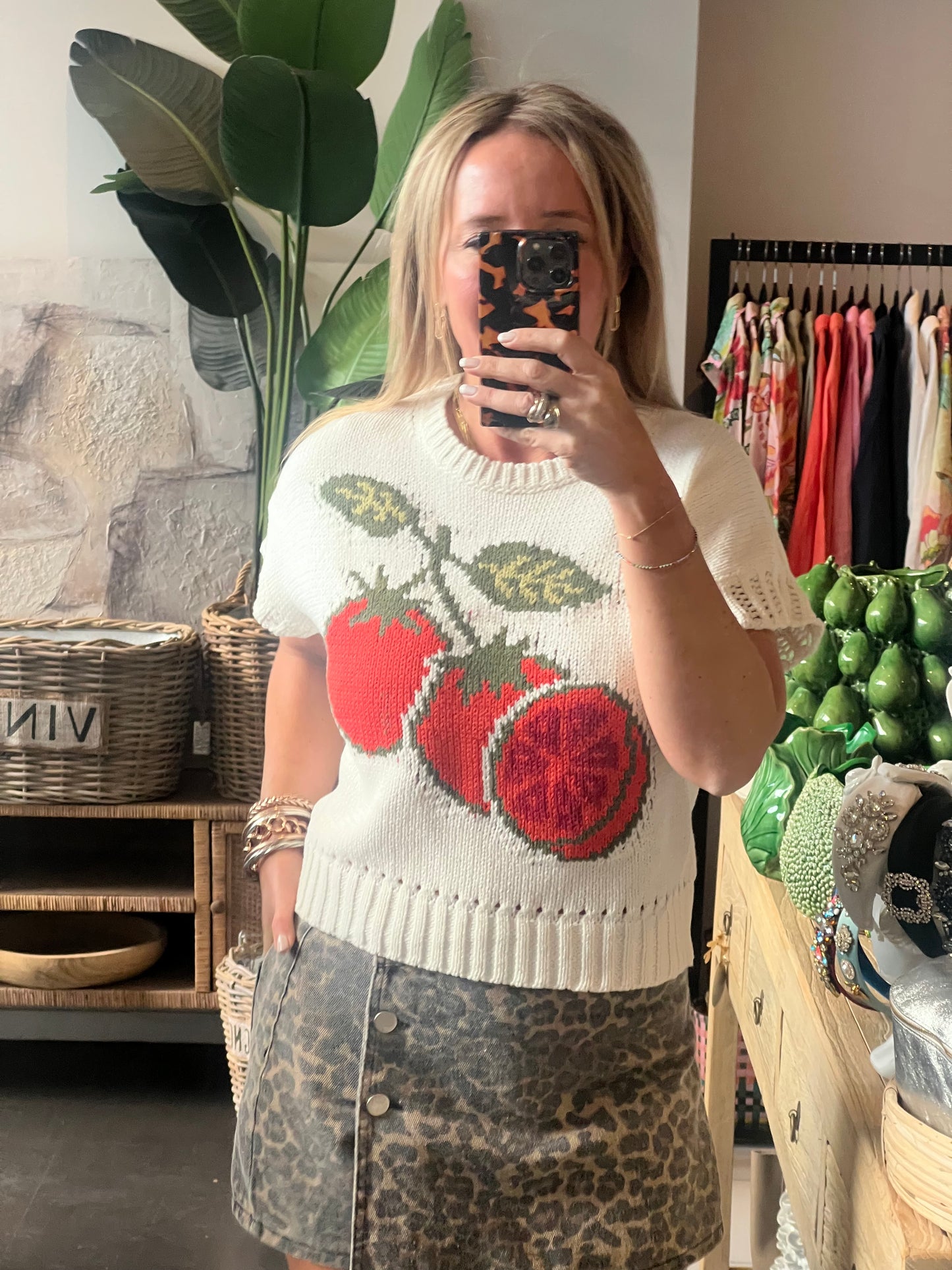 Tomato Short Seeve Knit Sweater
