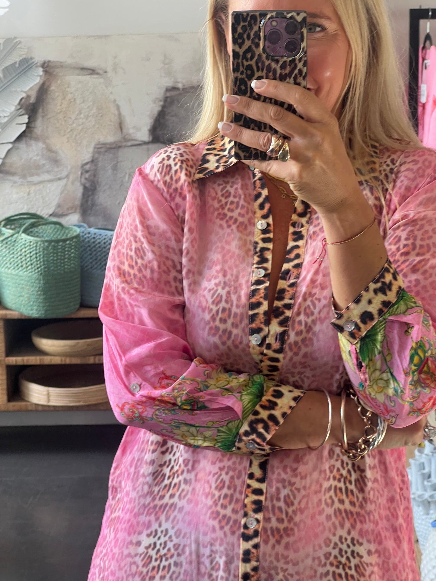 Slinky Resort Shirt Dress -pink