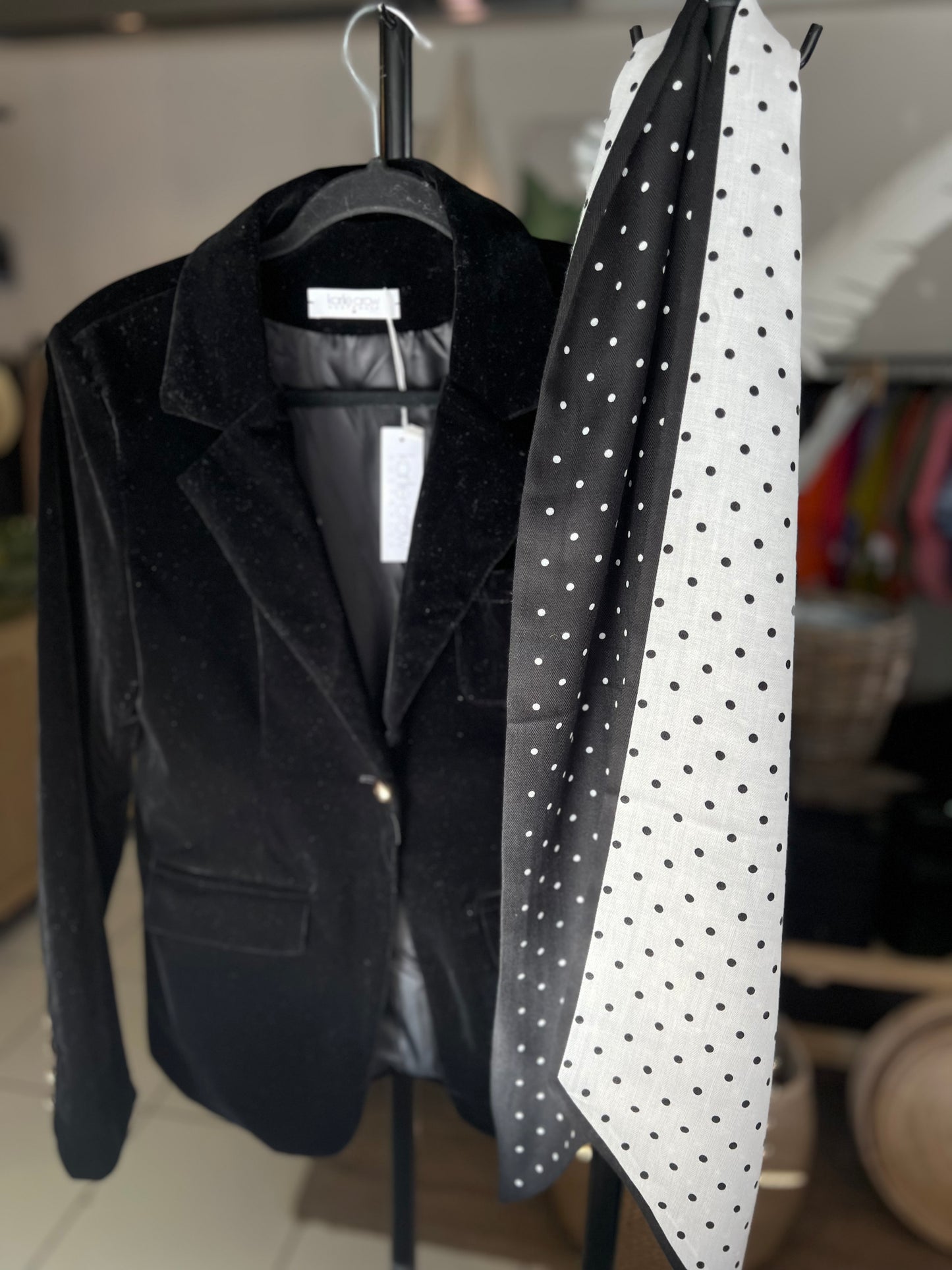 Neck Scarf Velvet & Cashmere- black white polka dot