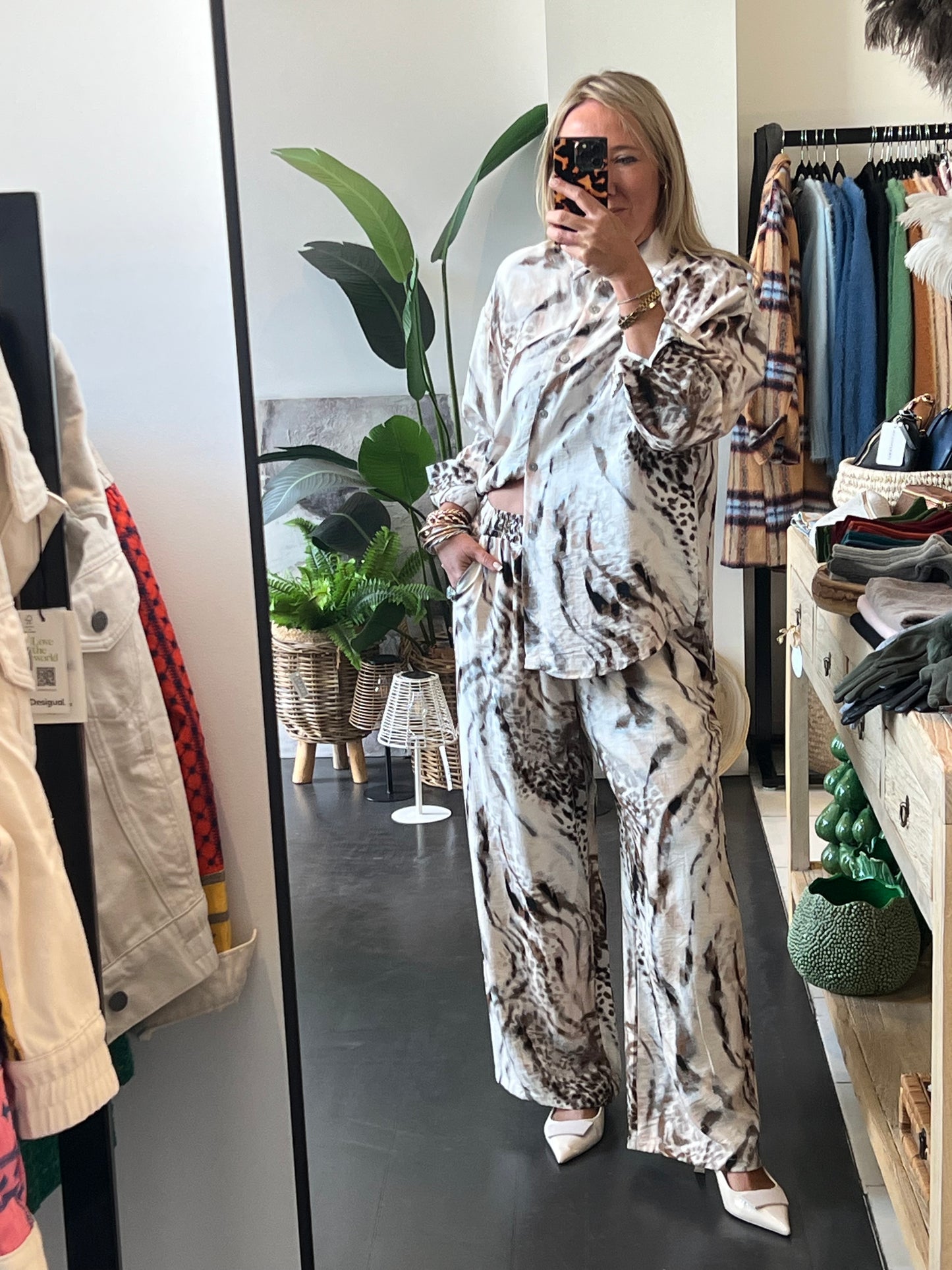 Snow Fox Top & Pants Set