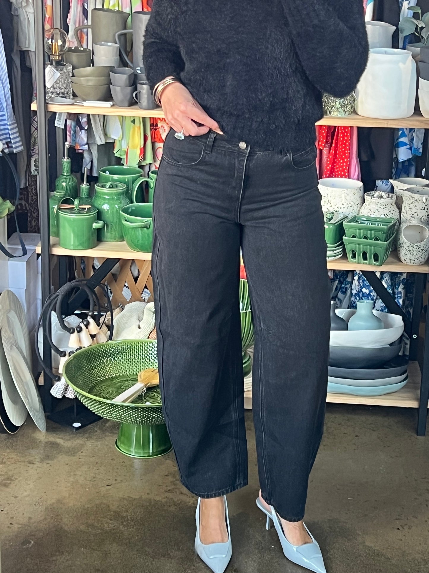 Denim Barrel Jeans - black