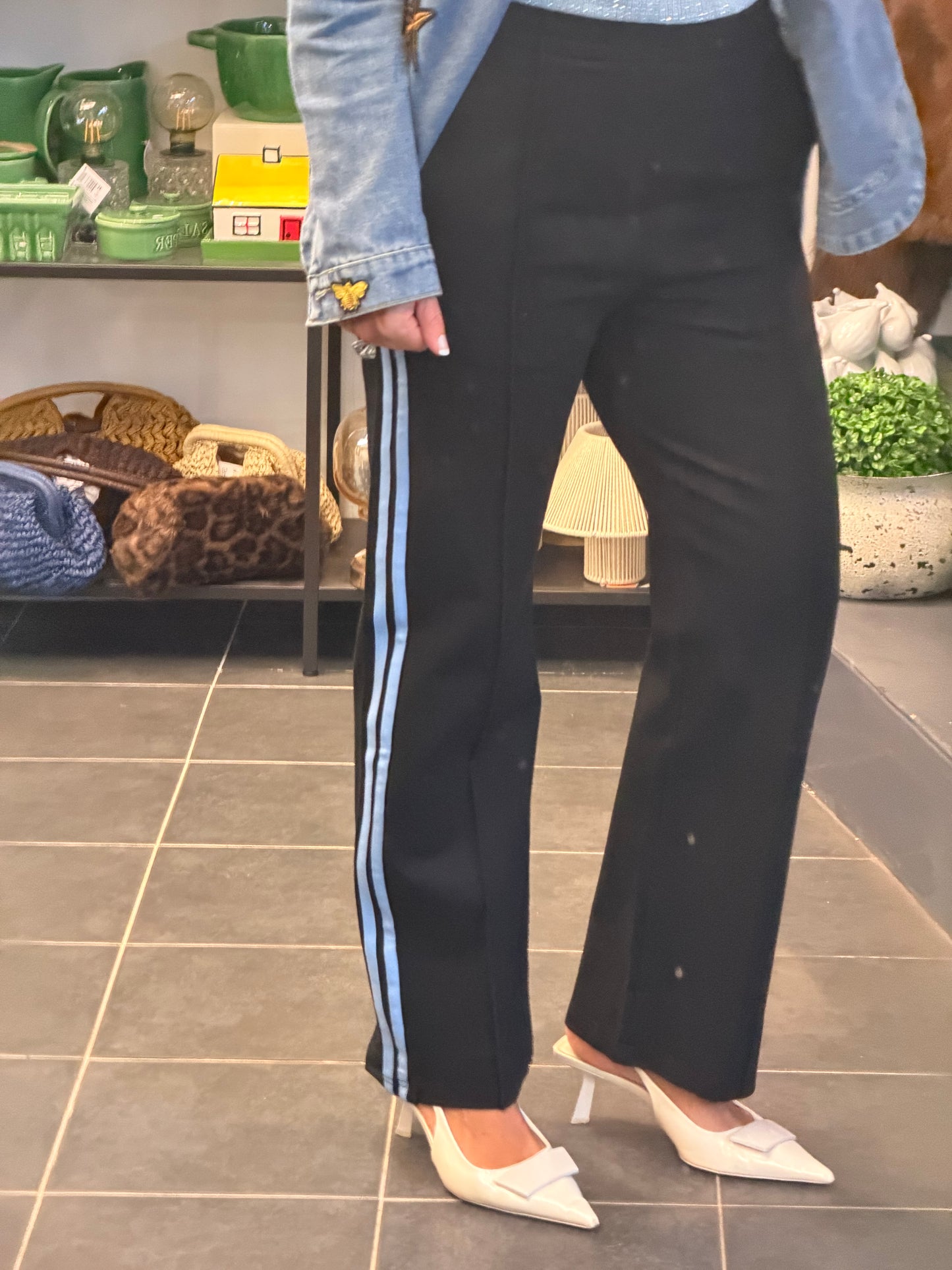 Pinstripe Ponti Pintuck Pants- blue stripe