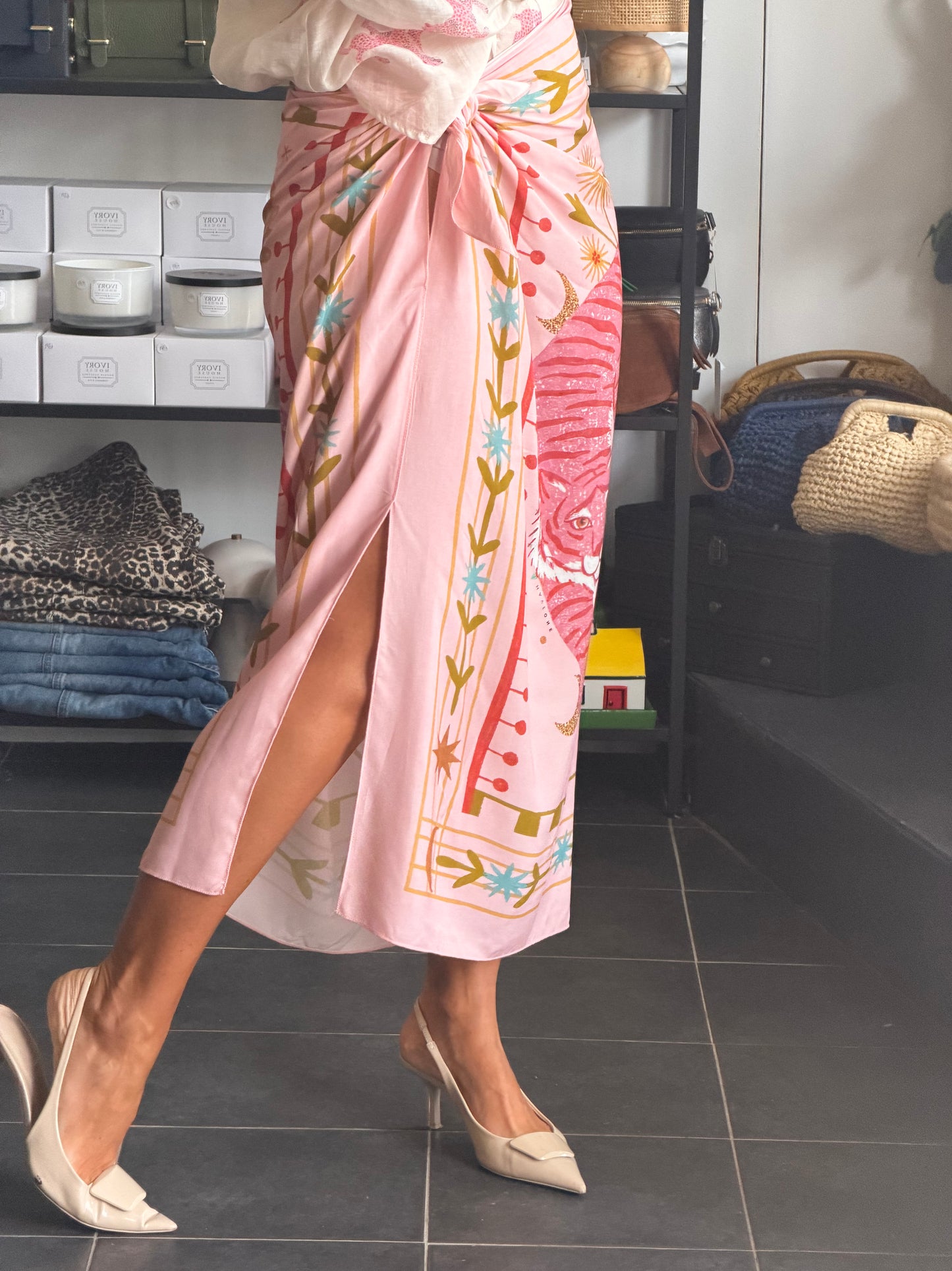 Long Wrap Skirt pink - Have One