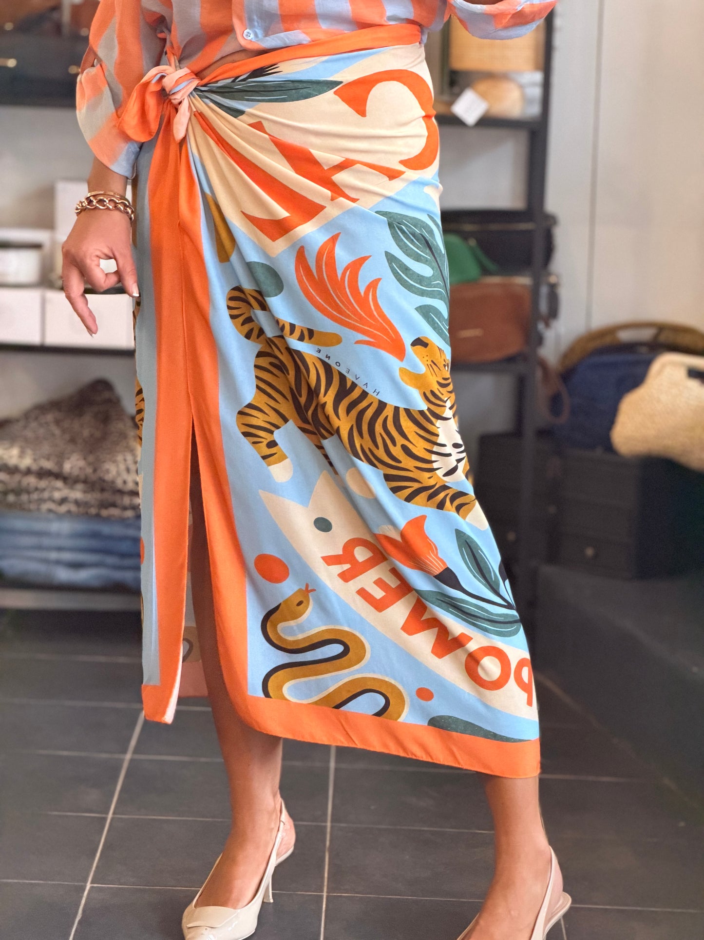 Long Wrap Skirt orange - Have One