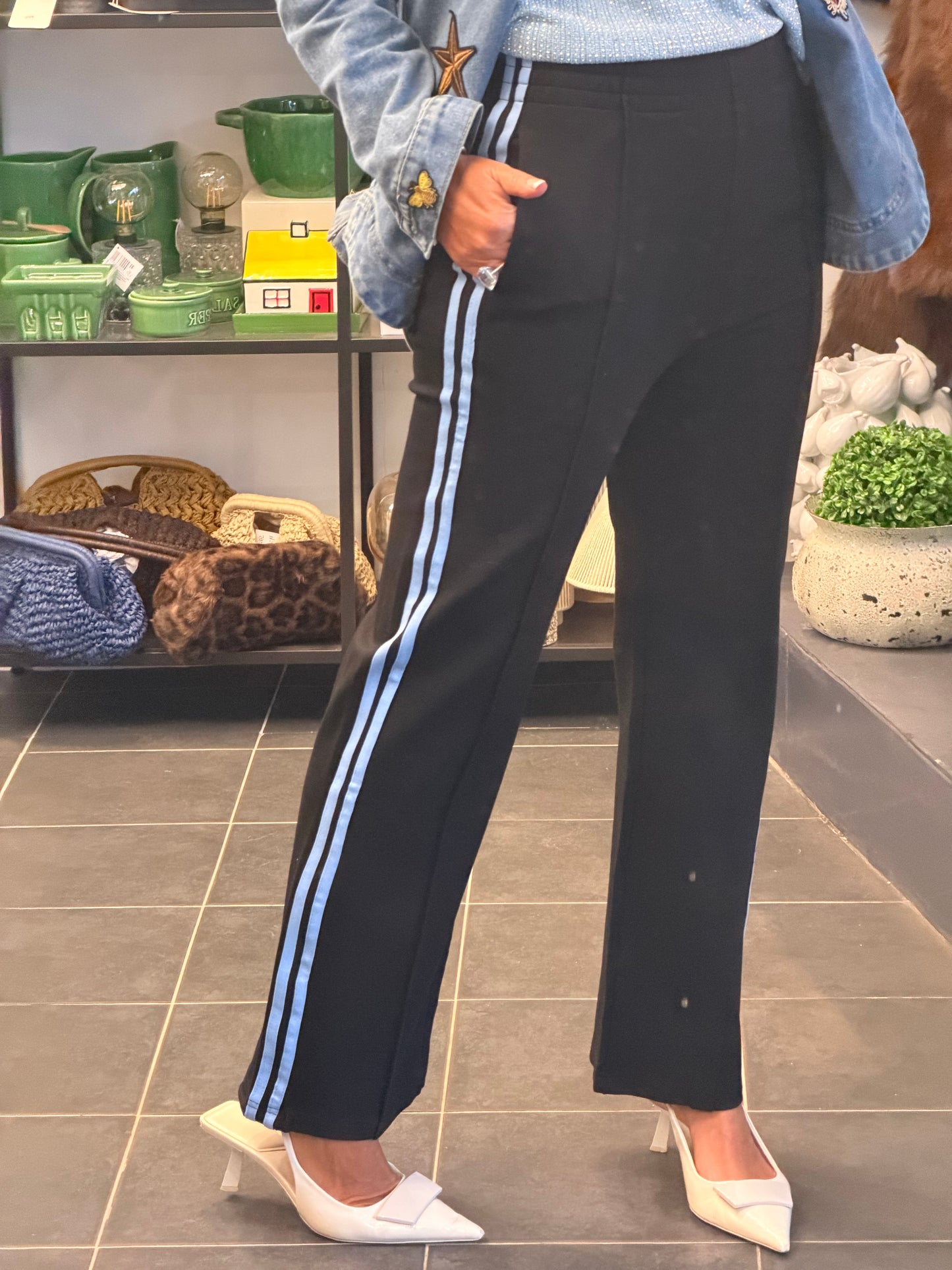 Pinstripe Ponti Pintuck Pants- blue stripe