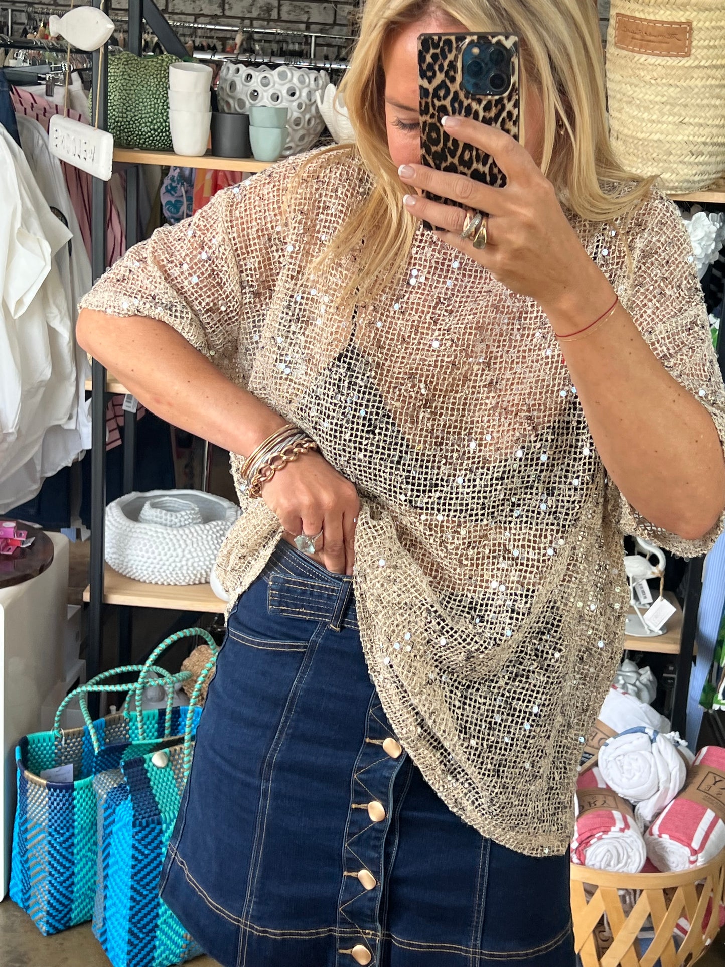 Twinkle Tee - sequin champagne