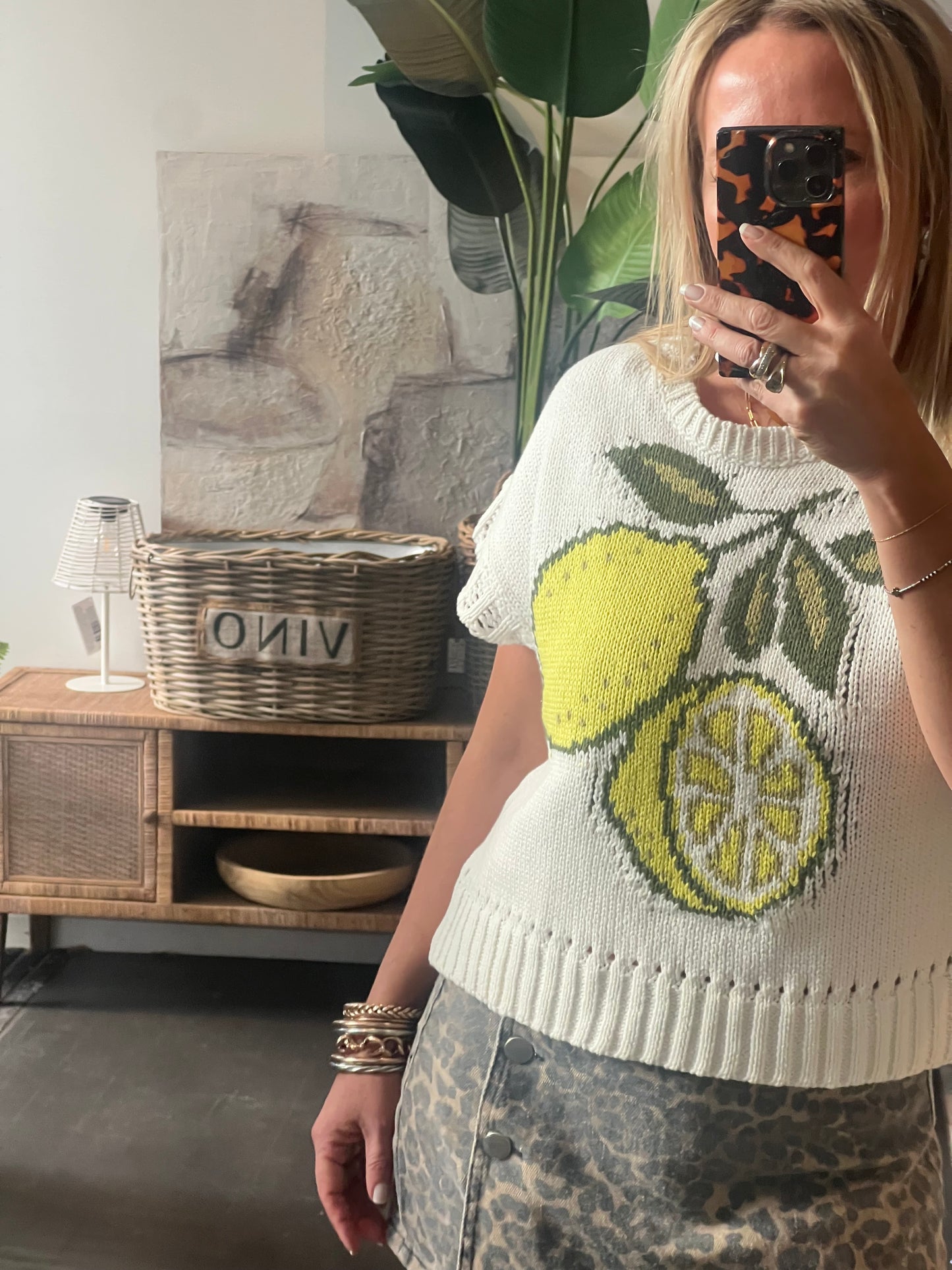 Lemon Short Seeve Knit Sweater
