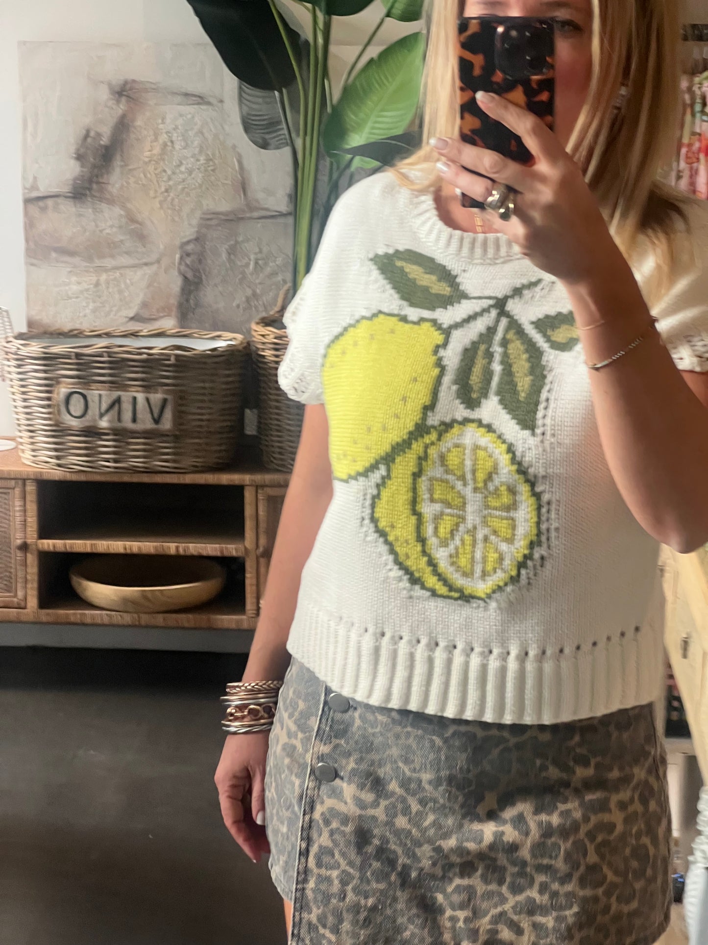 Lemon Short Seeve Knit Sweater
