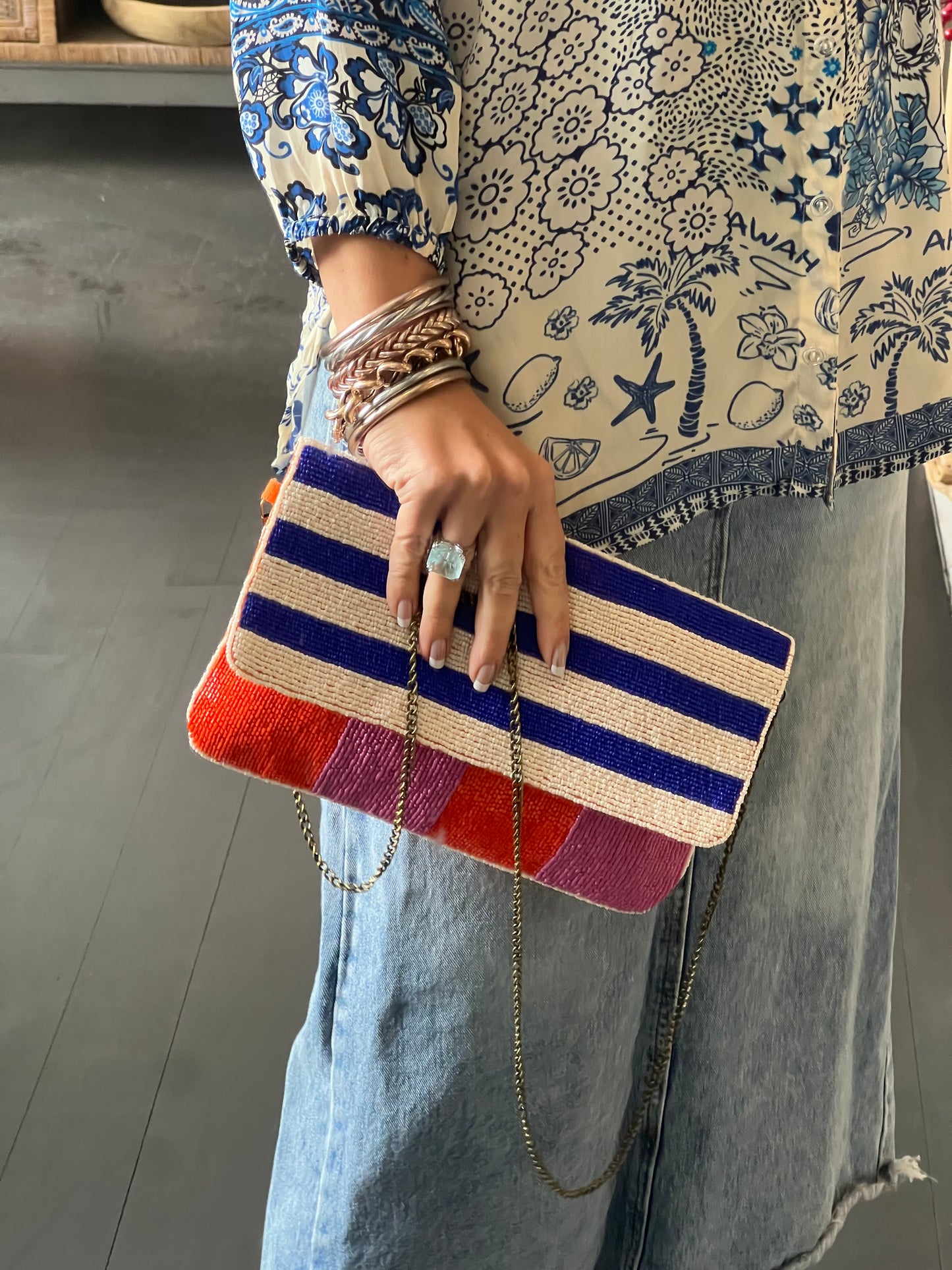 Mediterranean Clutch Bag with chain