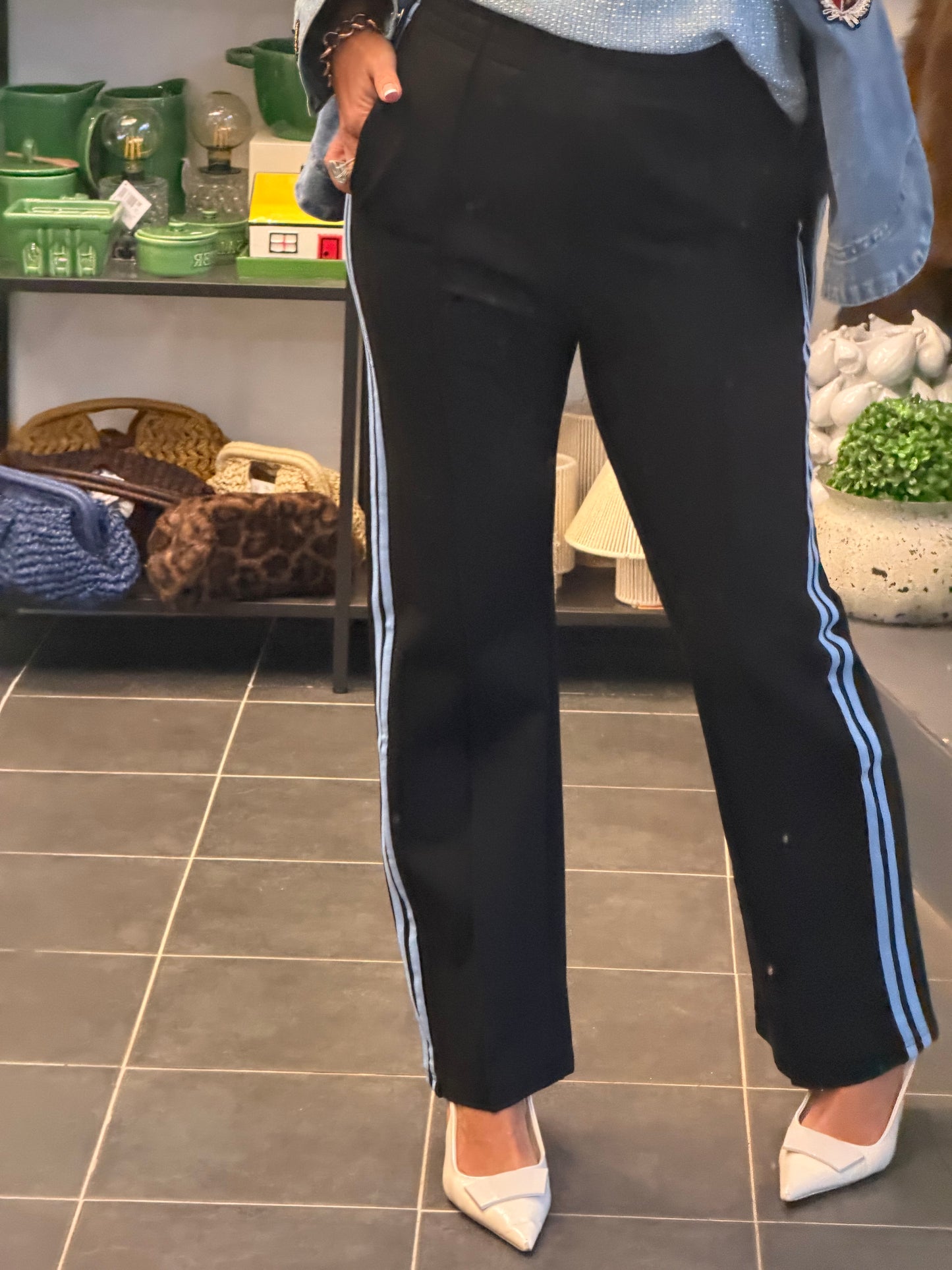 Pinstripe Ponti Pintuck Pants- blue stripe