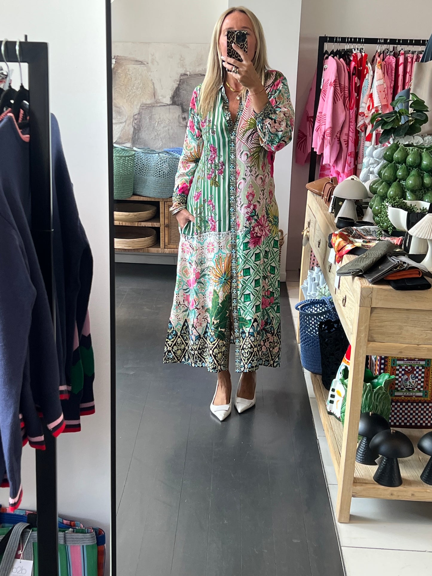 Slinky Resort Shirt Dress -green