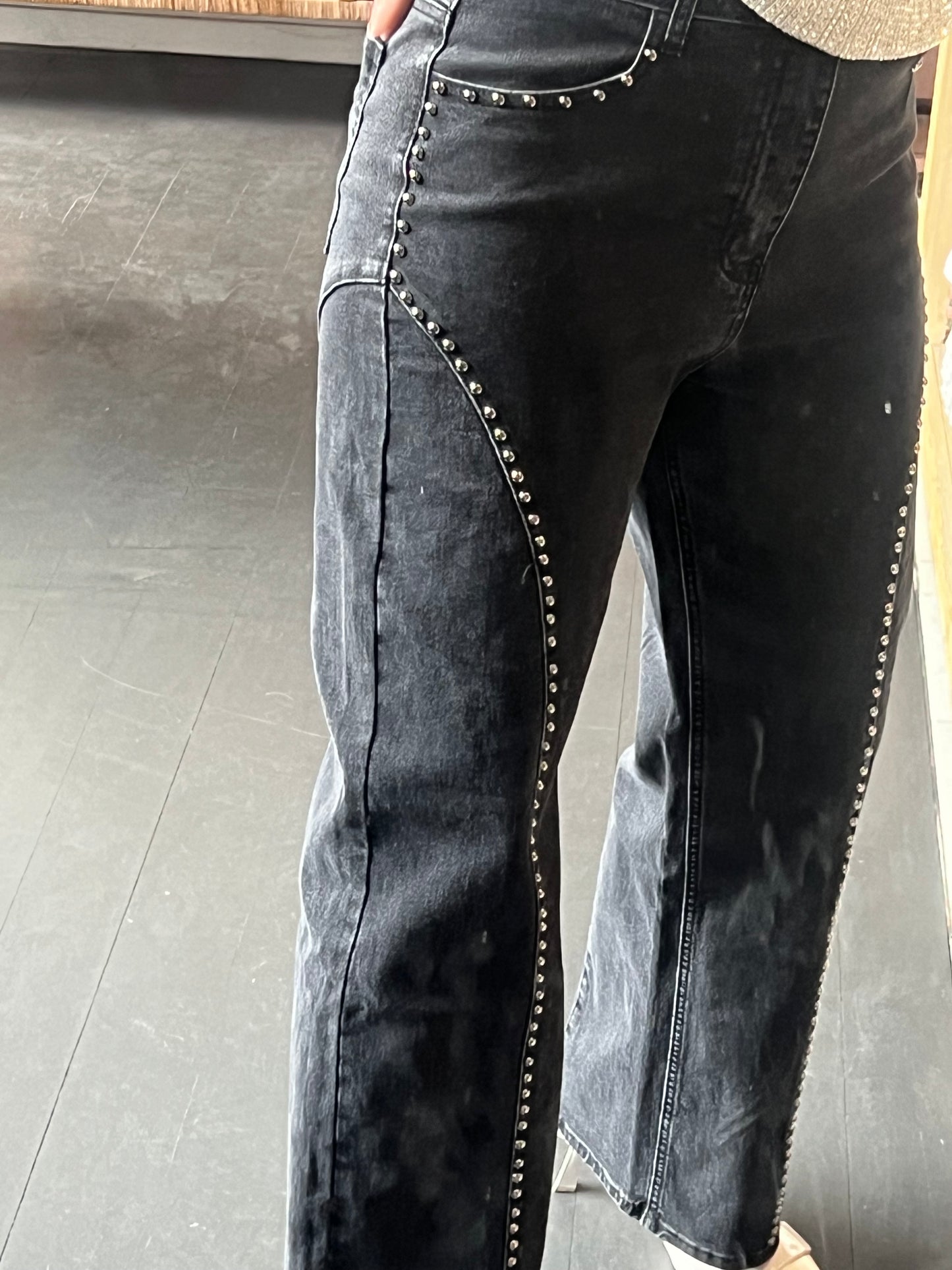 Studded Jeans - black