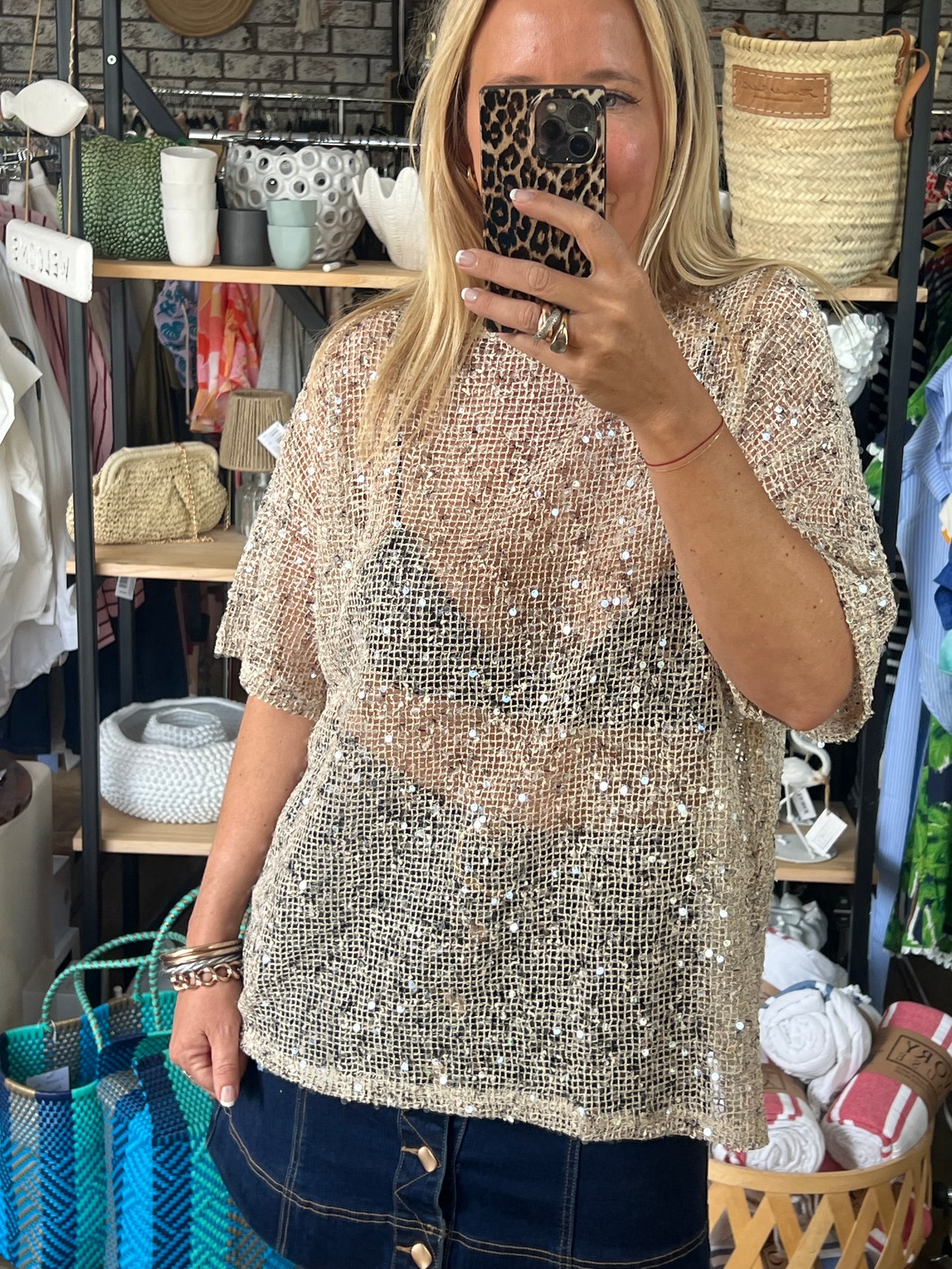 Twinkle Tee - sequin champagne