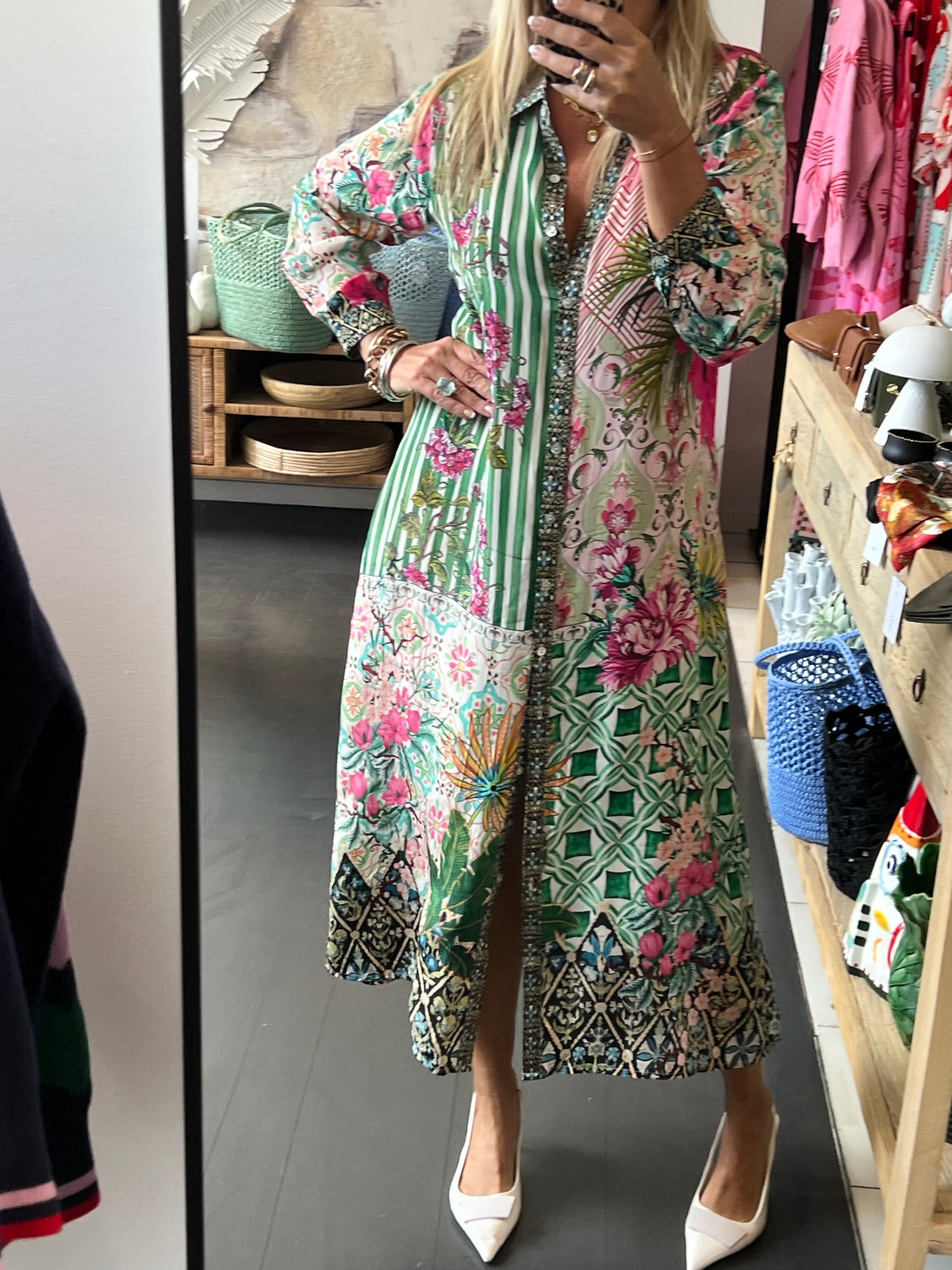 Slinky Resort Shirt Dress -green