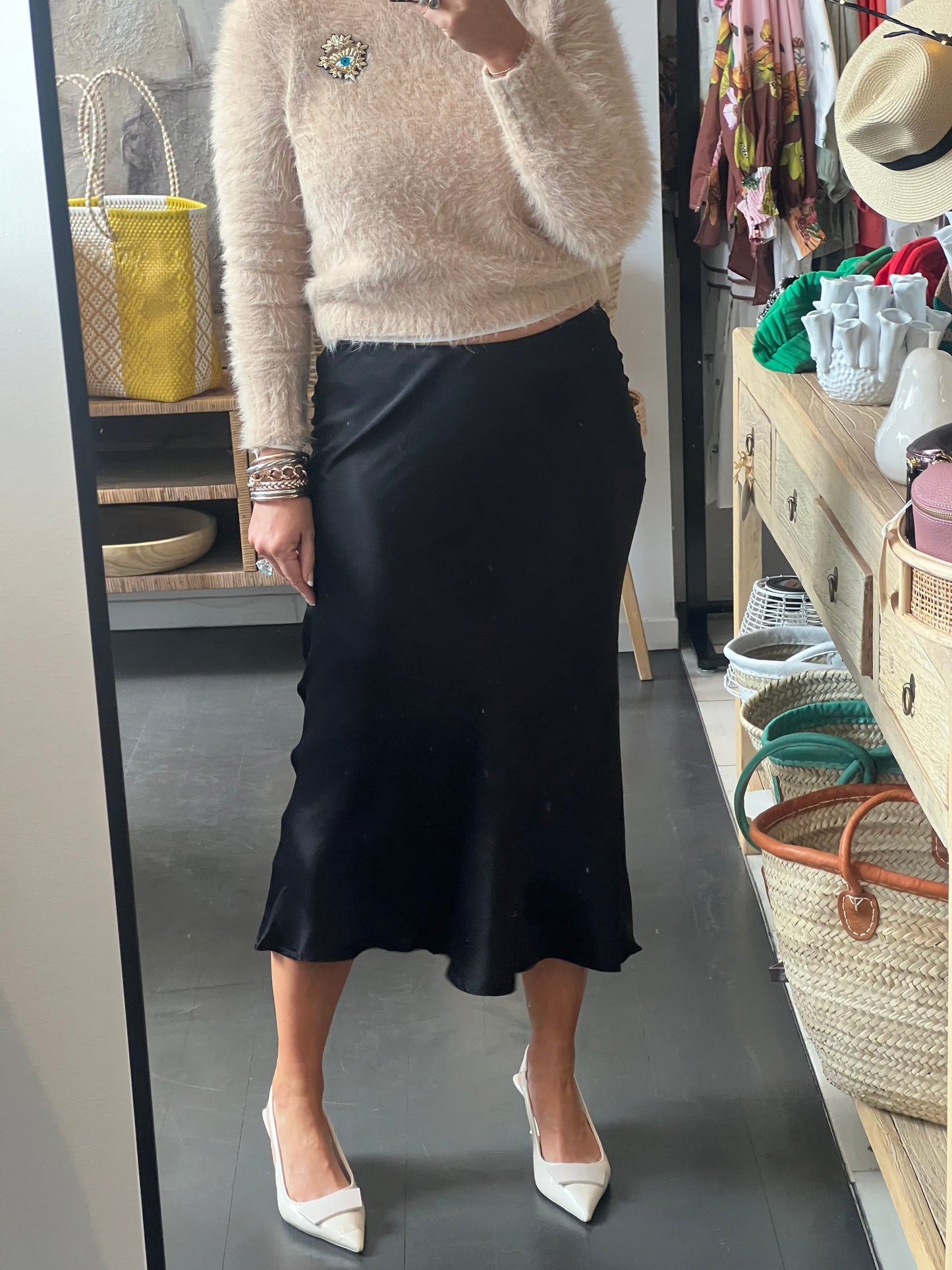 Slinky Midi Skirt - black