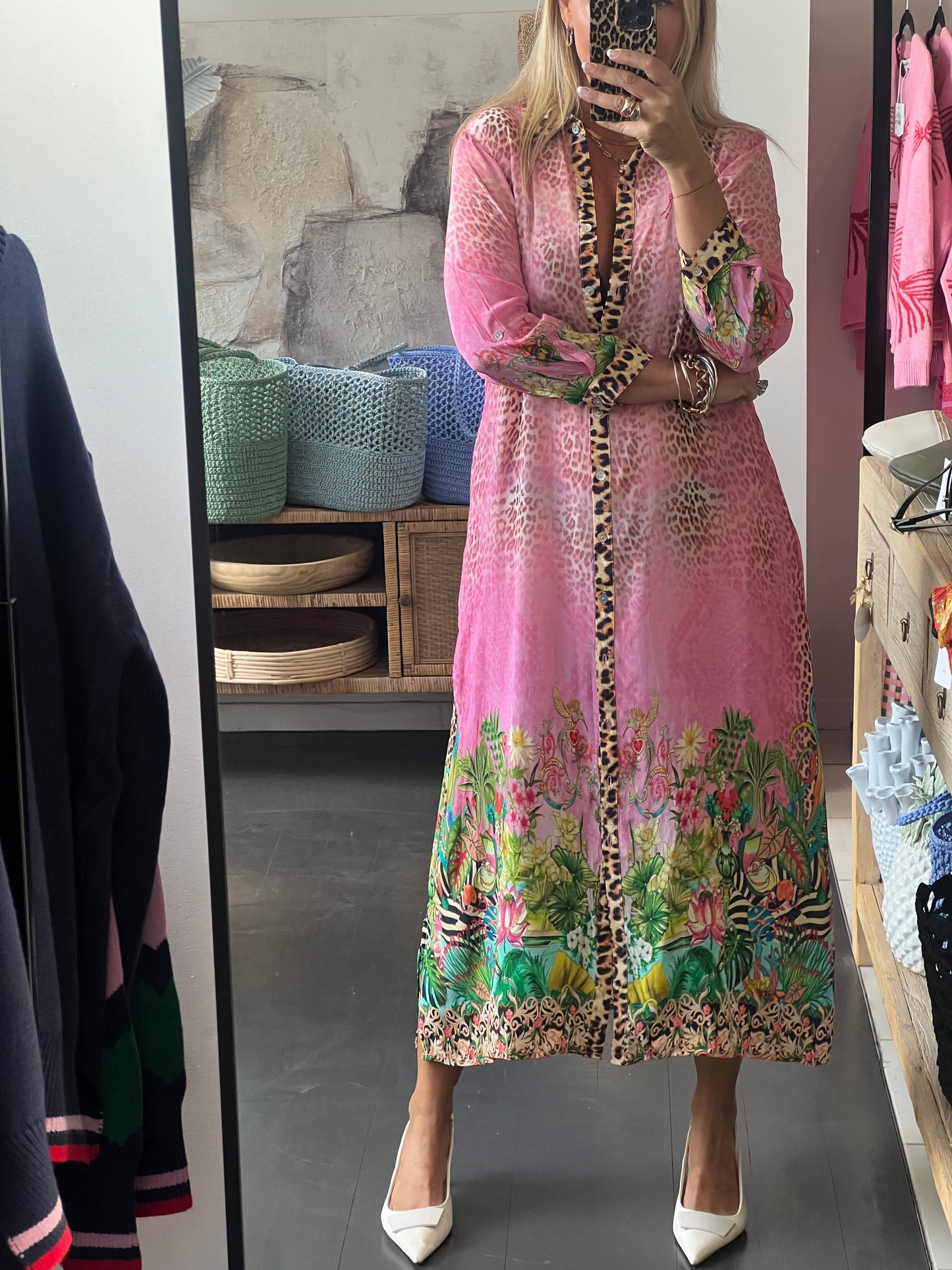 Slinky Resort Shirt Dress -pink