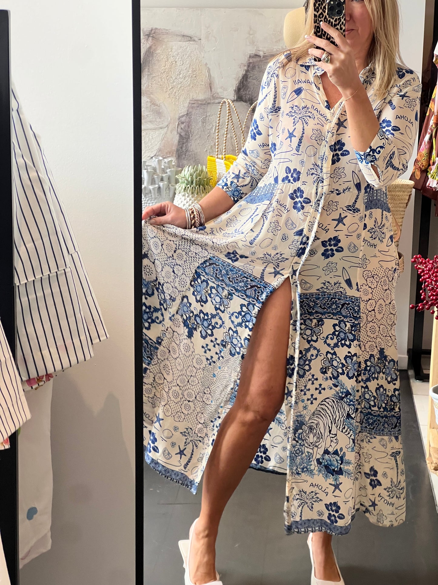 Slinky Resort Shirt Dress -blue