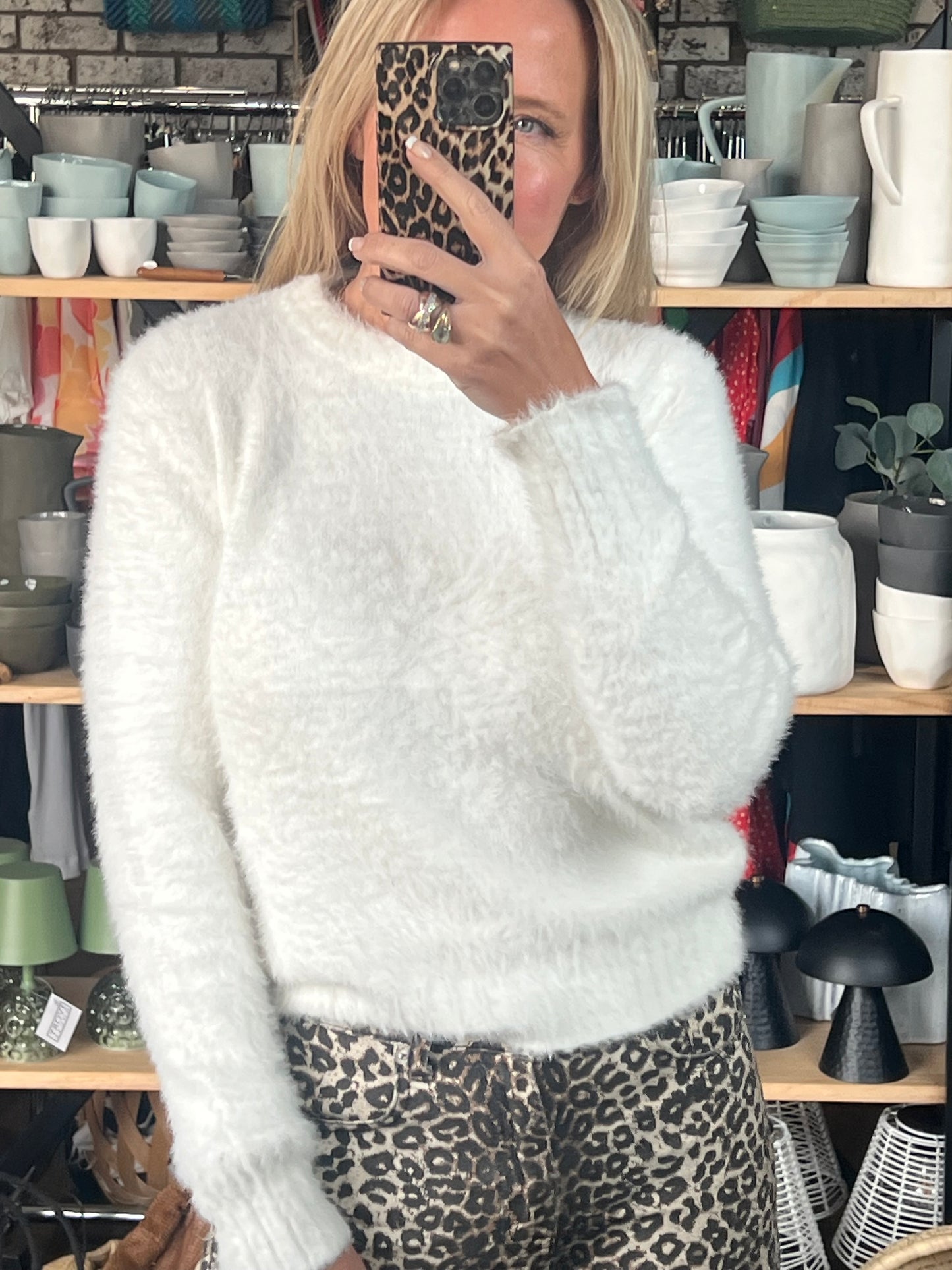 Fluffy Knit - 8 Colours
