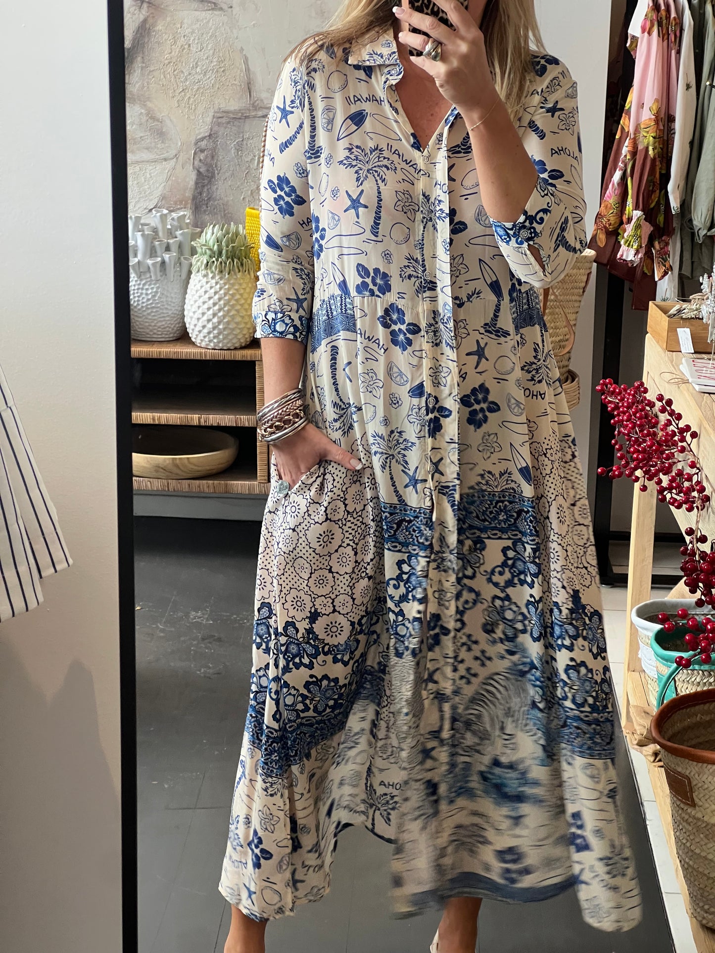 Slinky Resort Shirt Dress -blue