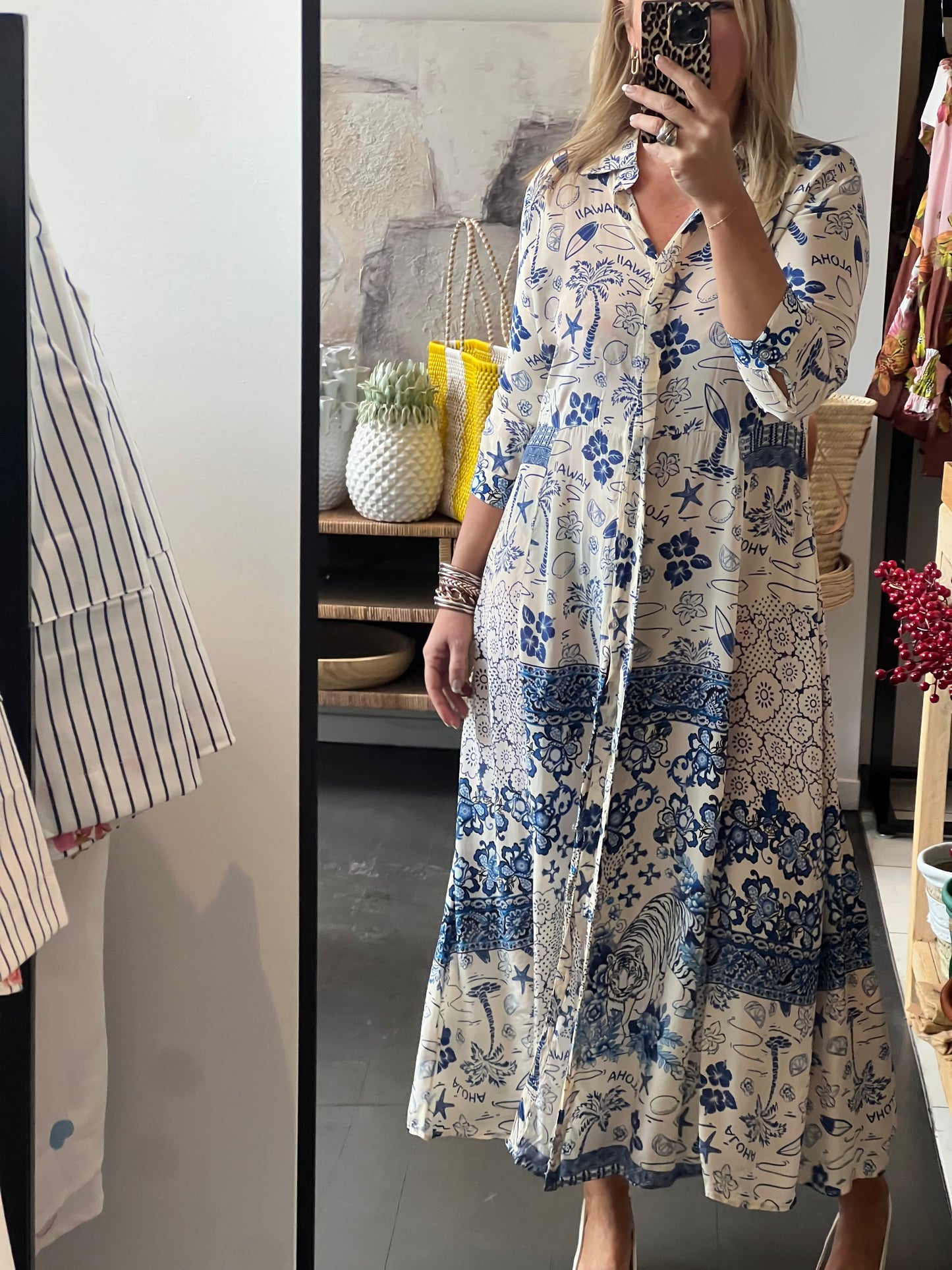 Slinky Resort Shirt Dress -blue