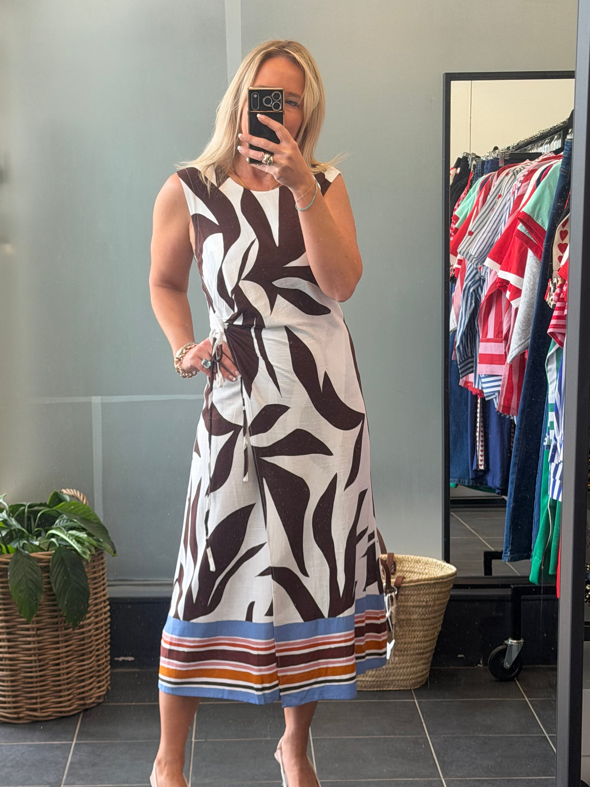 Sleeveless Shift Linen Midi Dress -