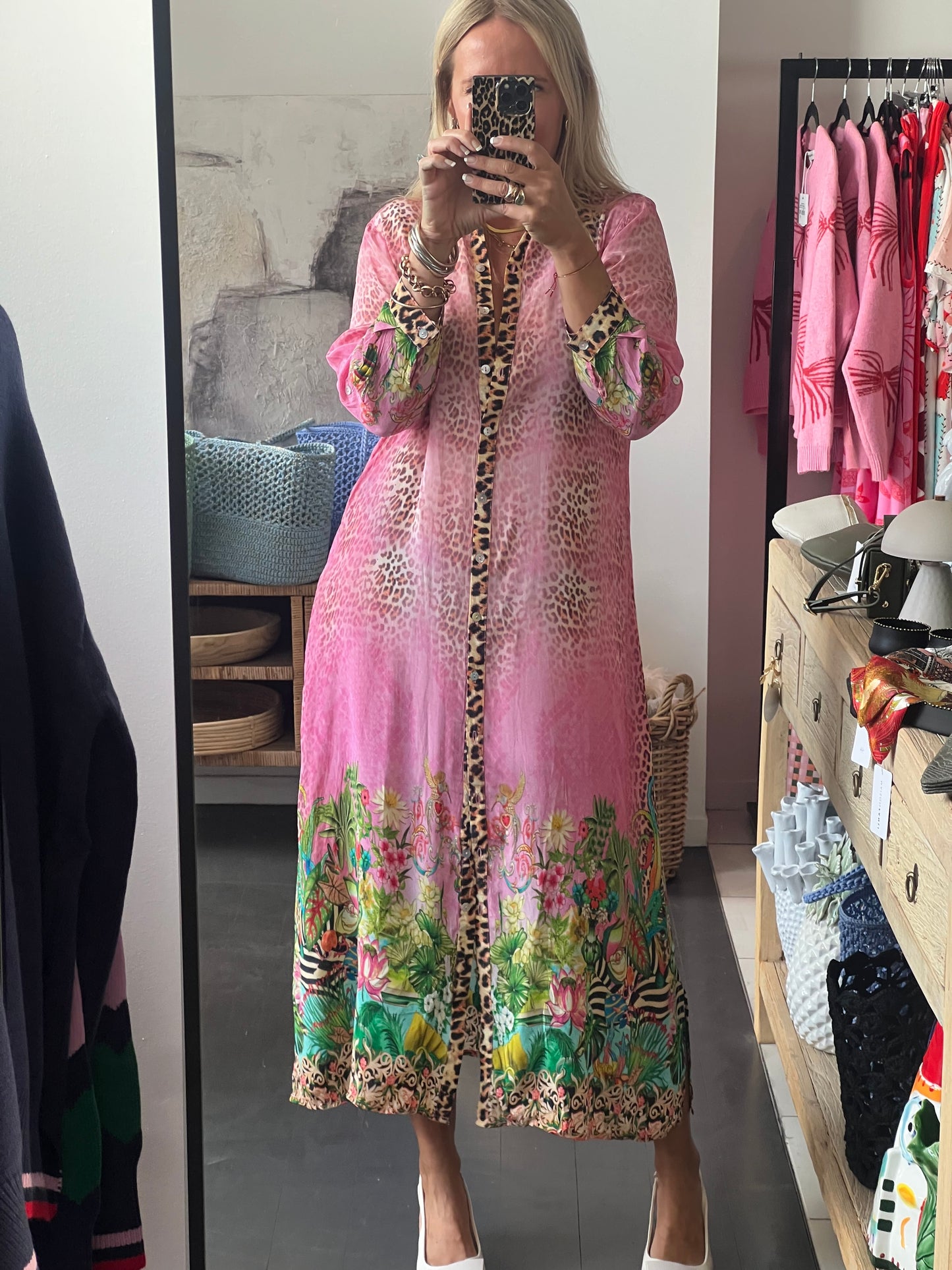 Slinky Resort Shirt Dress -pink