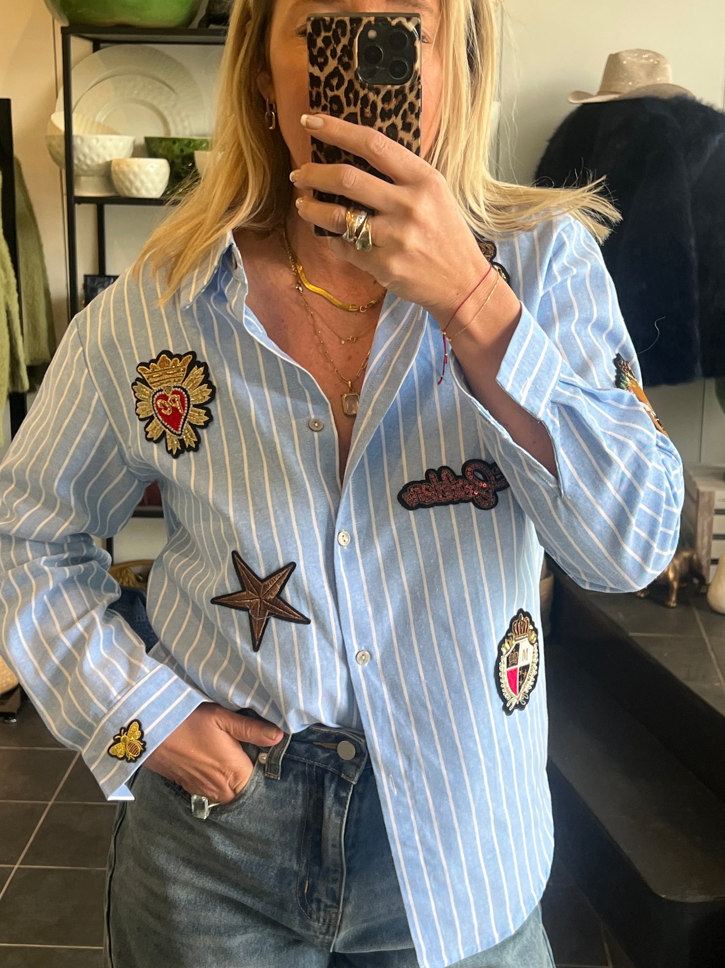 New French Bee Appliqué Cotton Shirt - blue